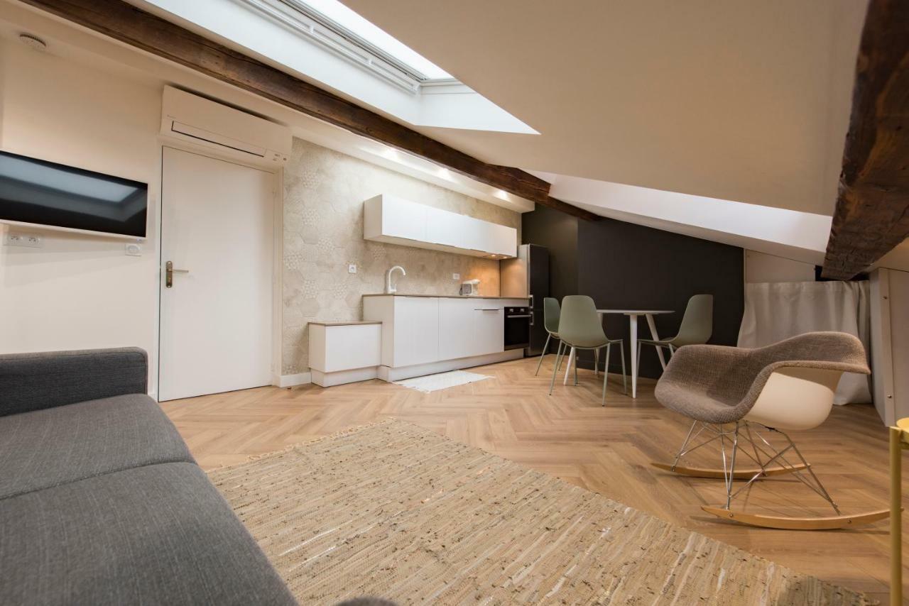 F2 Tres Cosy Lägenhet Saint-Raphaël Exteriör bild